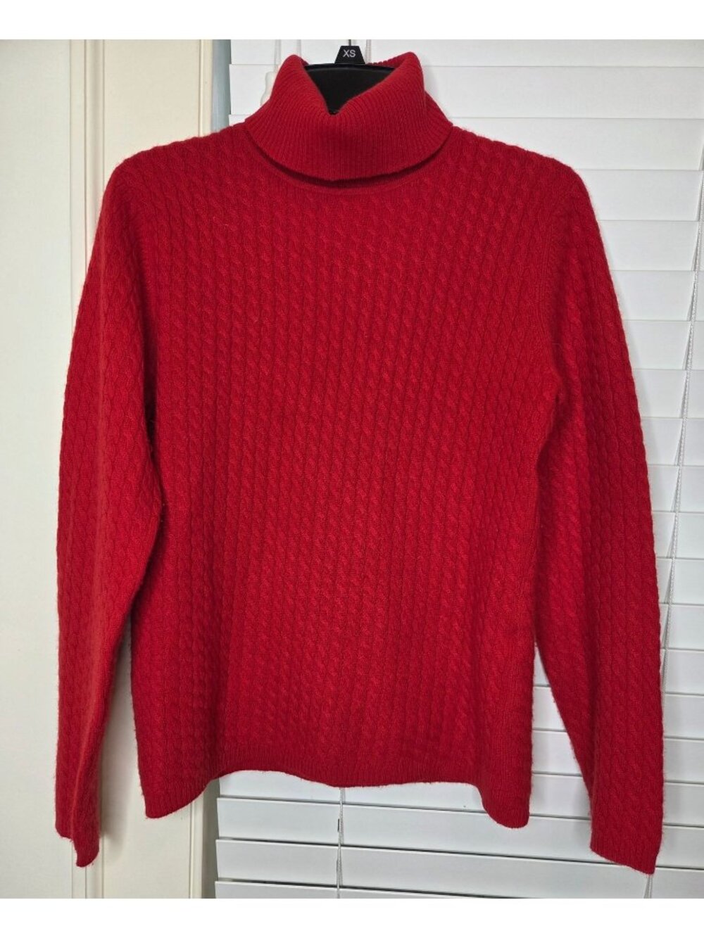 Womens Cable Knit Cashmere Turtleneck Sweater XS Red Soft Warm Pullover Winter